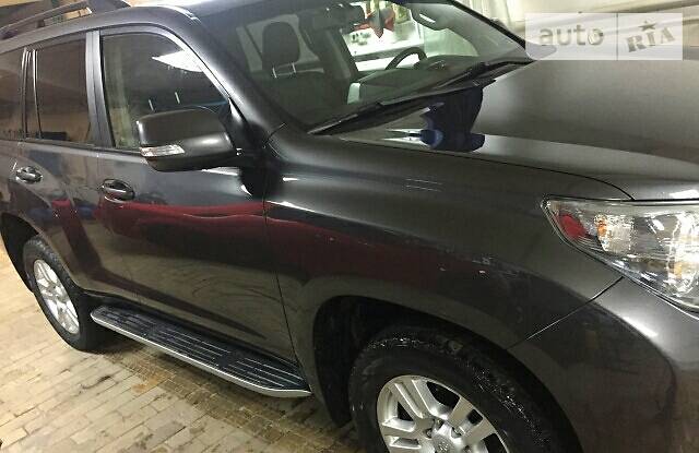 Toyota Land Cruiser Prado 2012 года