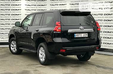 Позашляховик / Кросовер Toyota Land Cruiser Prado 2019 в Києві