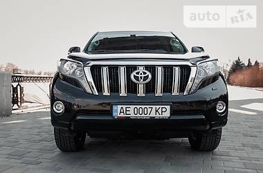 Внедорожник / Кроссовер Toyota Land Cruiser Prado 2017 в Днепре