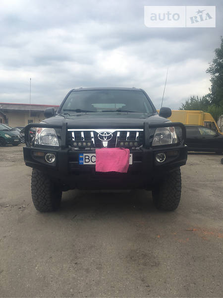 Позашляховик / Кросовер Toyota Land Cruiser Prado 2005 в Львові