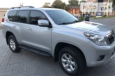 Позашляховик / Кросовер Toyota Land Cruiser Prado 2011 в Дніпрі