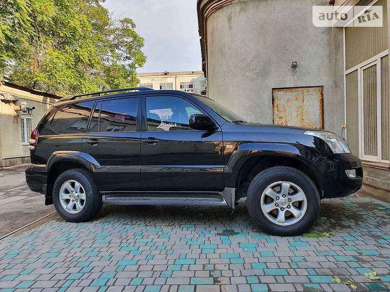 Внедорожник / Кроссовер Toyota Land Cruiser Prado 2004 в Одессе