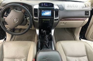 Позашляховик / Кросовер Toyota Land Cruiser Prado 2005 в 