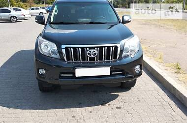 Позашляховик / Кросовер Toyota Land Cruiser Prado 2010 в 