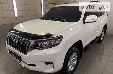 Позашляховик / Кросовер Toyota Land Cruiser Prado 2019 в  Позашляховик / Кросовер Toyota Land Cruiser Prado 2019 в