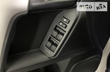 Позашляховик / Кросовер Toyota Land Cruiser Prado 2019 в  фото 32 Позашляховик / Кросовер Toyota Land Cruiser Prado 2019 в