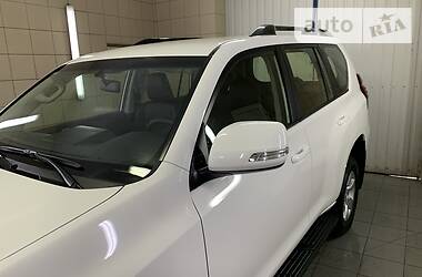 Позашляховик / Кросовер Toyota Land Cruiser Prado 2019 в 