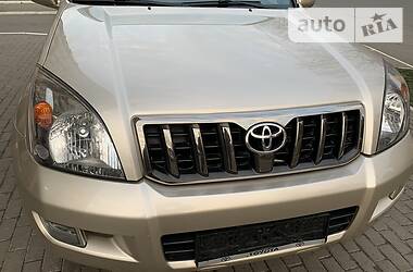 Позашляховик / Кросовер Toyota Land Cruiser Prado 2009 в 