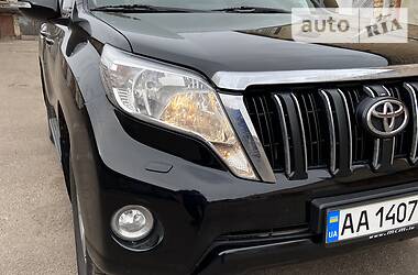 Позашляховик / Кросовер Toyota Land Cruiser Prado 2013 в Києві