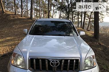 Позашляховик / Кросовер Toyota Land Cruiser Prado 2007 в 