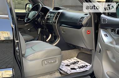 Позашляховик / Кросовер Toyota Land Cruiser Prado 2009 в 