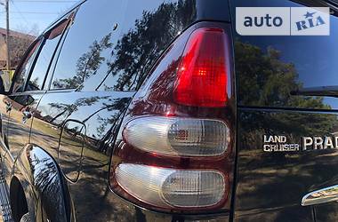 Позашляховик / Кросовер Toyota Land Cruiser Prado 2006 в 
