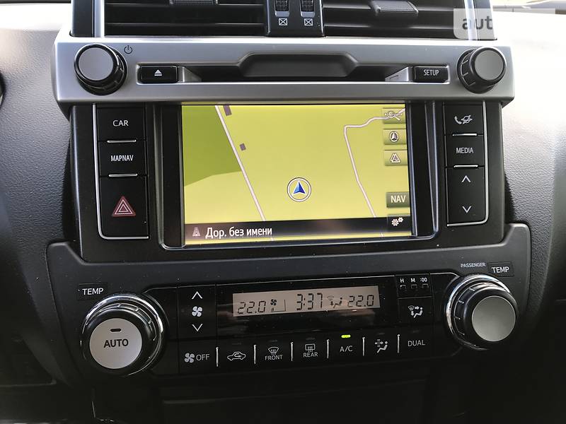 Позашляховик / Кросовер Toyota Land Cruiser Prado 2015 в Києві