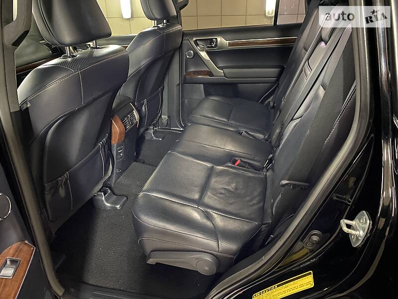 Позашляховик / Кросовер Toyota Land Cruiser Prado 2013 в Умані