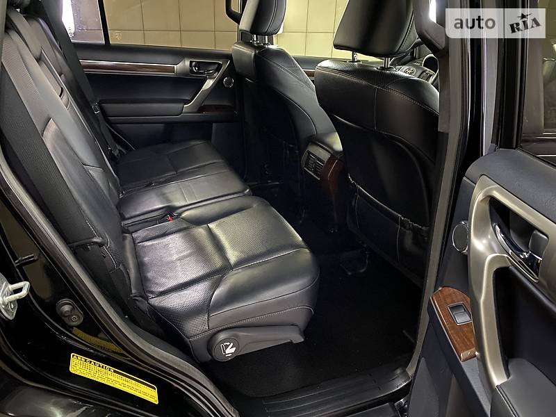 Позашляховик / Кросовер Toyota Land Cruiser Prado 2013 в Умані