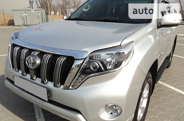 Позашляховик / Кросовер Toyota Land Cruiser Prado 2013 в 