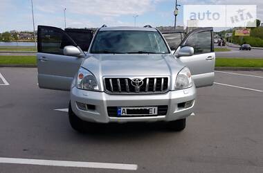 Позашляховик / Кросовер Toyota Land Cruiser Prado 2007 в 