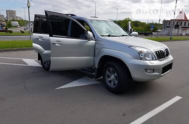 Позашляховик / Кросовер Toyota Land Cruiser Prado 2007 в 