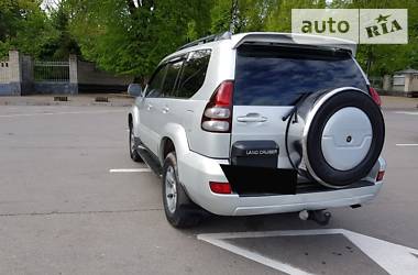 Позашляховик / Кросовер Toyota Land Cruiser Prado 2007 в 