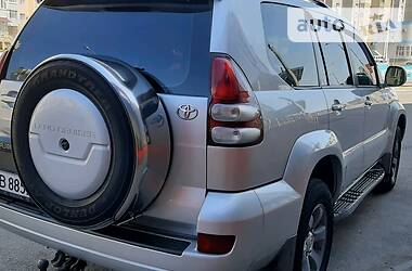 Позашляховик / Кросовер Toyota Land Cruiser Prado 2007 в 