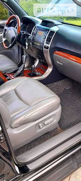 Позашляховик / Кросовер Toyota Land Cruiser Prado 2007 в Бердичеві