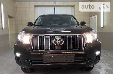 Позашляховик / Кросовер Toyota Land Cruiser Prado 2019 в 