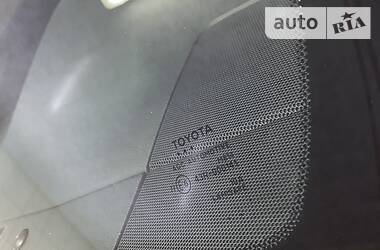 Позашляховик / Кросовер Toyota Land Cruiser Prado 2019 в 