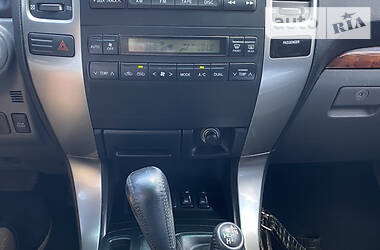 Позашляховик / Кросовер Toyota Land Cruiser Prado 2006 в 