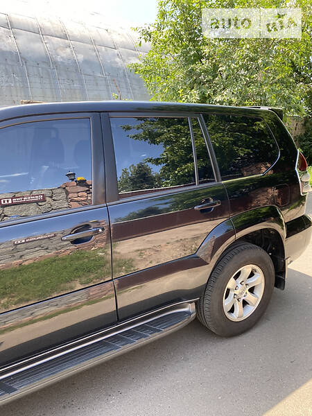 Внедорожник / Кроссовер Toyota Land Cruiser Prado 2006 в Киеве