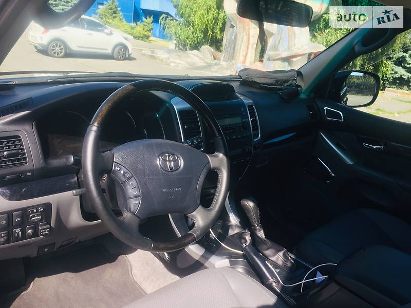 Позашляховик / Кросовер Toyota Land Cruiser Prado 2008 в Києві фото 24 Позашляховик / Кросовер Toyota Land Cruiser Prado 2008 в Києві