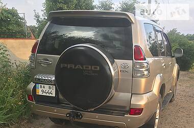 Внедорожник / Кроссовер Toyota Land Cruiser Prado 2004 в Александрие