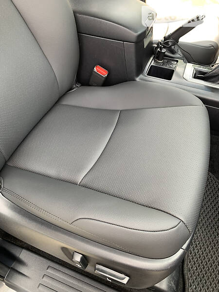 Позашляховик / Кросовер Toyota Land Cruiser Prado 2013 в Києві фото 44 Позашляховик / Кросовер Toyota Land Cruiser Prado 2013 в Києві