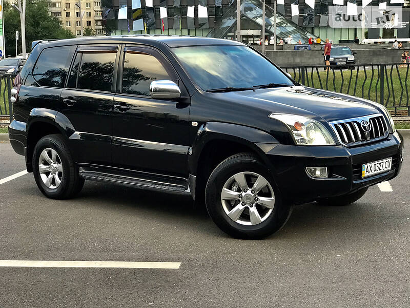 Позашляховик / Кросовер Toyota Land Cruiser Prado 2005 в Харкові