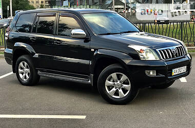 Позашляховик / Кросовер Toyota Land Cruiser Prado 2005 в 