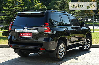 Універсал Toyota Land Cruiser Prado 2019 в 