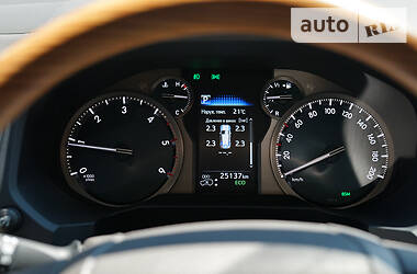 Універсал Toyota Land Cruiser Prado 2019 в 