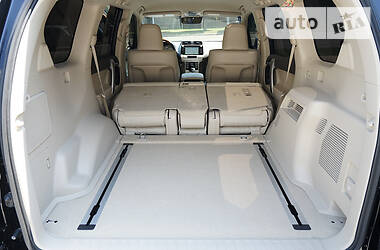 Універсал Toyota Land Cruiser Prado 2019 в 