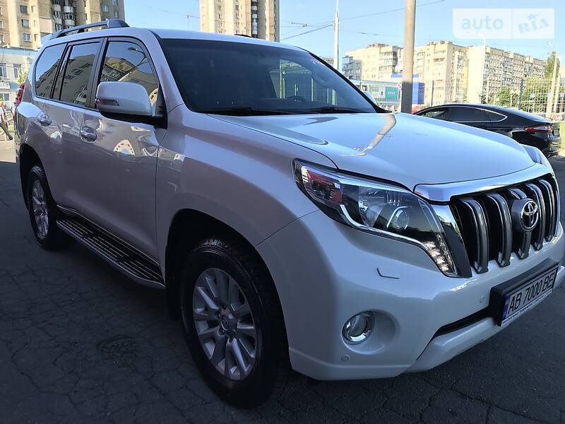 Позашляховик / Кросовер Toyota Land Cruiser Prado 2017 в Вінниці