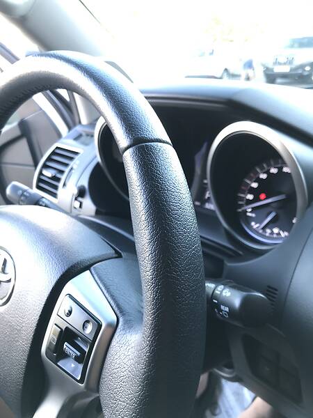 Позашляховик / Кросовер Toyota Land Cruiser Prado 2017 в Вінниці