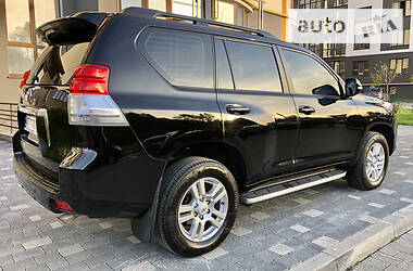 Універсал Toyota Land Cruiser Prado 2012 в Івано-Франківську