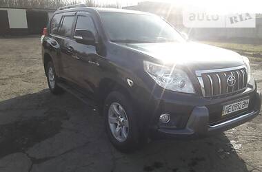 Внедорожник / Кроссовер Toyota Land Cruiser Prado 2010 в Кривом Роге