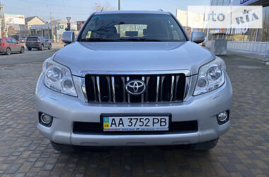 Позашляховик / Кросовер Toyota Land Cruiser Prado 2012 в Одесі