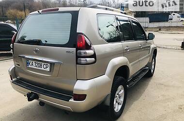 Внедорожник / Кроссовер Toyota Land Cruiser Prado 2004 в Киеве