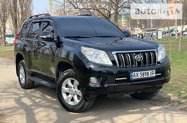 Внедорожник / Кроссовер Toyota Land Cruiser Prado 2012 в Харькове