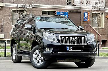 Внедорожник / Кроссовер Toyota Land Cruiser Prado 2013 в Одессе