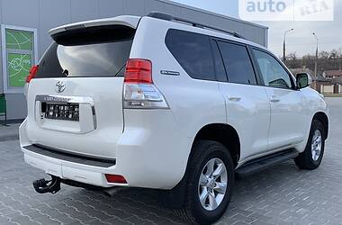 Внедорожник / Кроссовер Toyota Land Cruiser Prado 2013 в Киеве