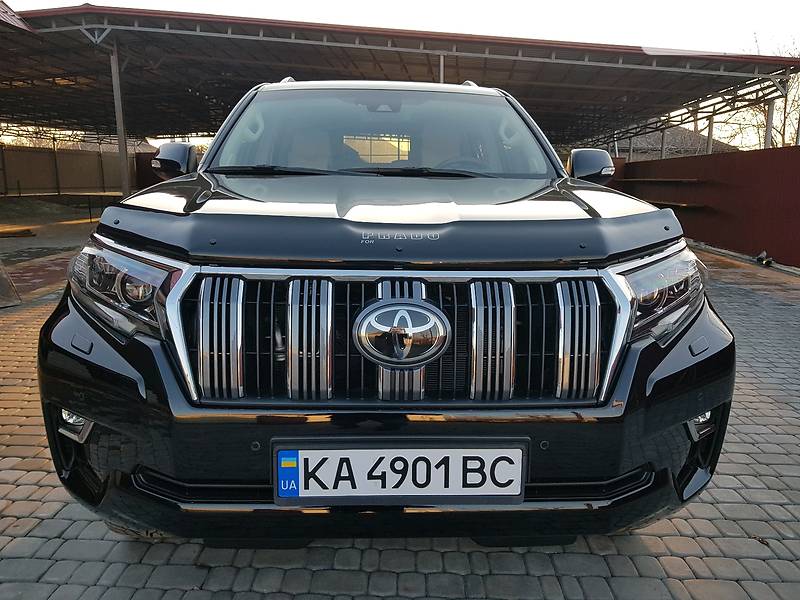 Позашляховик / Кросовер Toyota Land Cruiser Prado 2019 в Первомайську