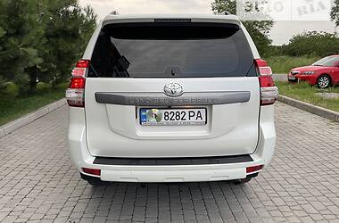 Внедорожник / Кроссовер Toyota Land Cruiser Prado 2016 в Днепре