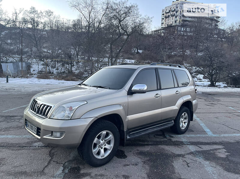 Внедорожник / Кроссовер Toyota Land Cruiser Prado 2005 в Одессе