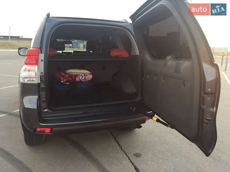 Позашляховик / Кросовер Toyota Land Cruiser Prado 2010 в Харкові фото 7 Позашляховик / Кросовер Toyota Land Cruiser Prado 2010 в Харкові